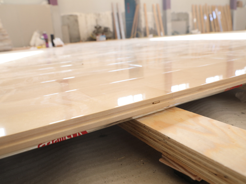 スポーツ用木製フロアのコスト表について