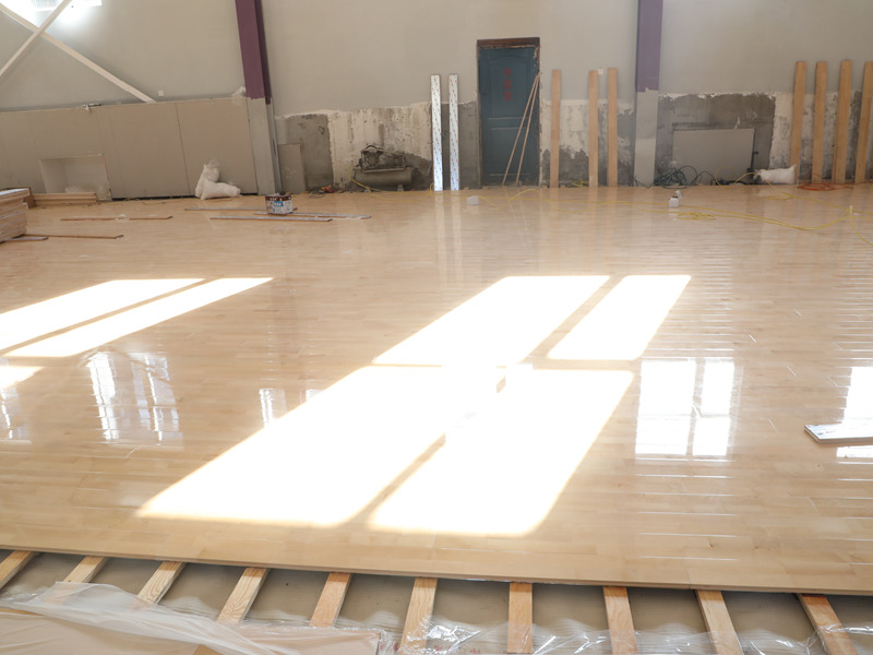 スポーツフローリングの価格は安いですか スポーツフローリングの価格は安いですか