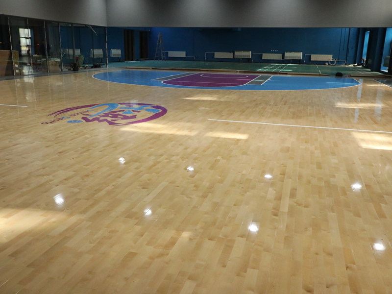 取り外し可能な運動場バスケットボール実木地板 取り外し可能な運動場バスケットボール実木地板