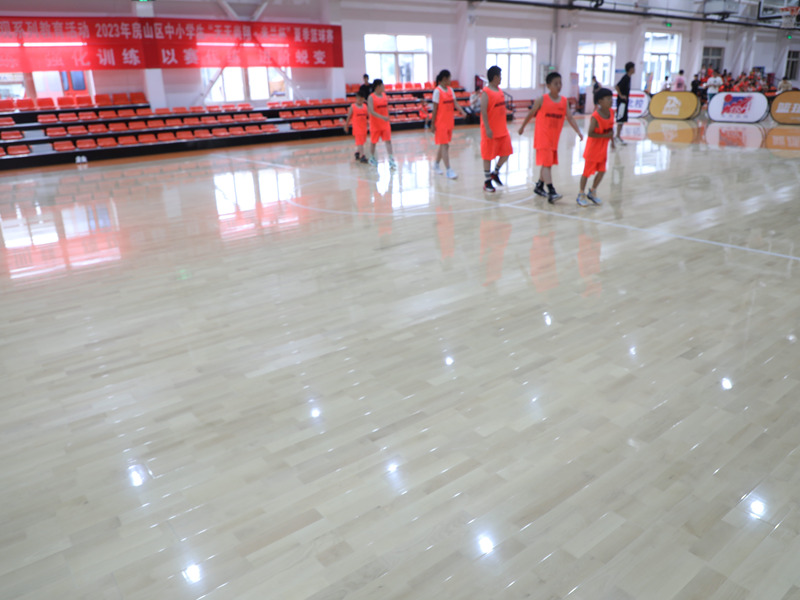 木地板スポーツ場の建設費 木地板スポーツ場の建設費