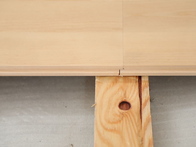 バスケットボール館の床装飾工場 バスケットボール館の床装飾工場