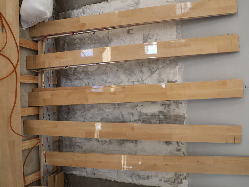 バスケットボール用の木製スポーツフロアのメーカー